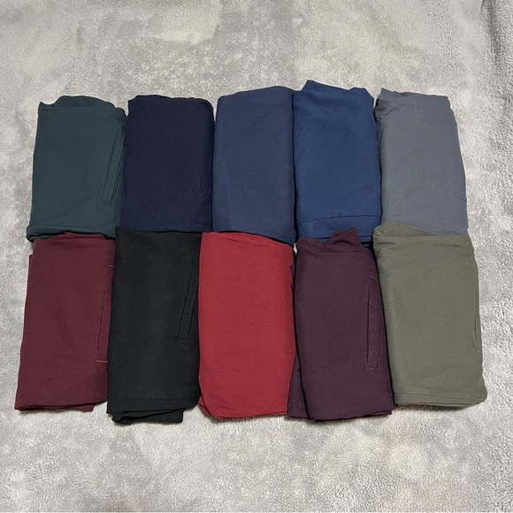 RW&CO | Red Wine Coloured City Legging - Picture 10 of 11